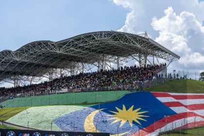motogp malaysia sepang circuit hotel ticket and transfers - 5 nights paddock visit included