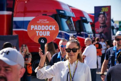 MotoGP Catalunya - MotoGP VIP Village hospitality - Grand Prix in style - Pitwalk - Paddock tour